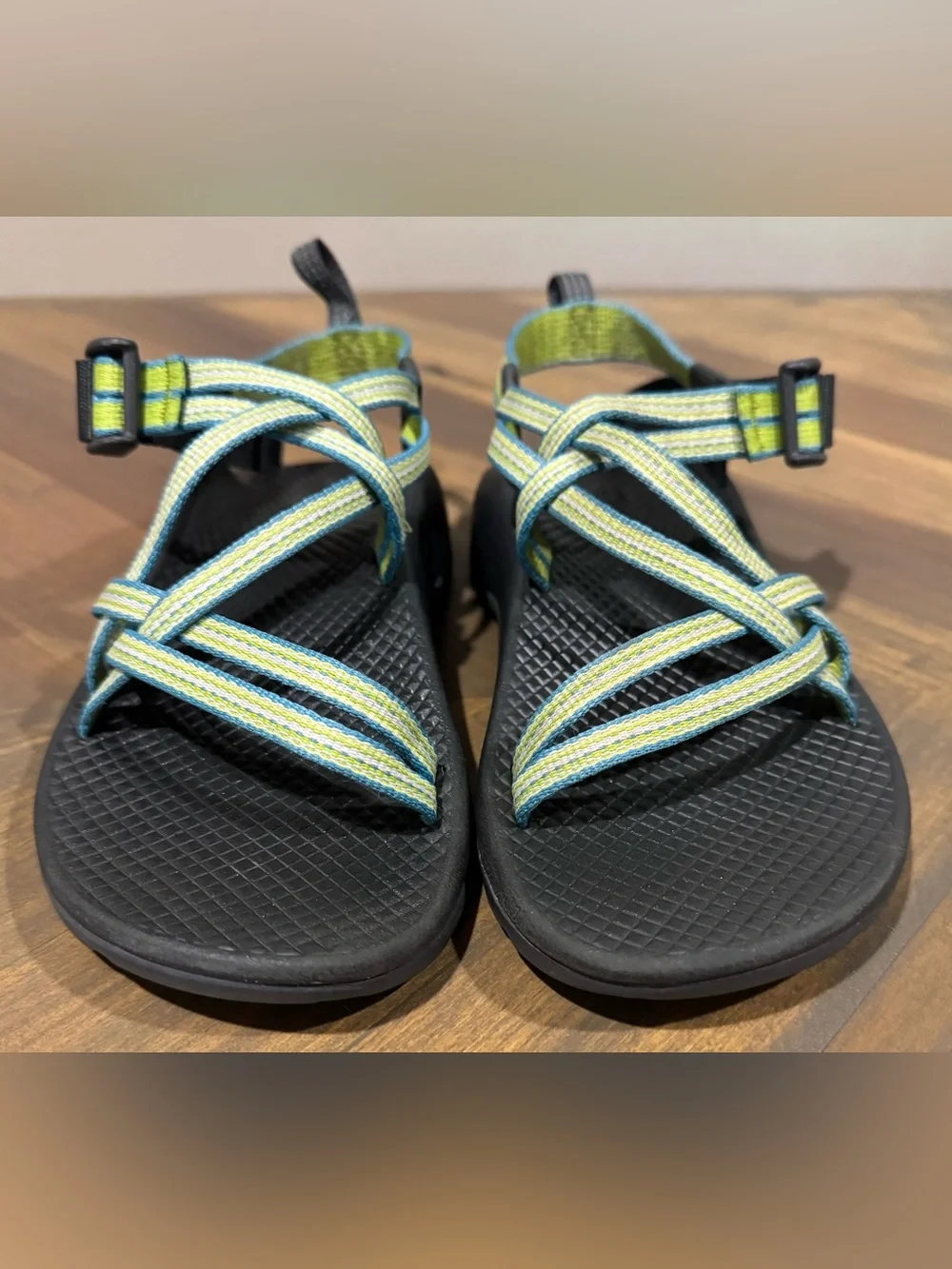 Chaco Blue & Green Strappy Water Sandals Youth 3Y